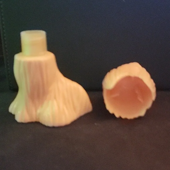 Vintage Avon 1976 Princess of Yorkshire Decanter - Picture 3 of 4